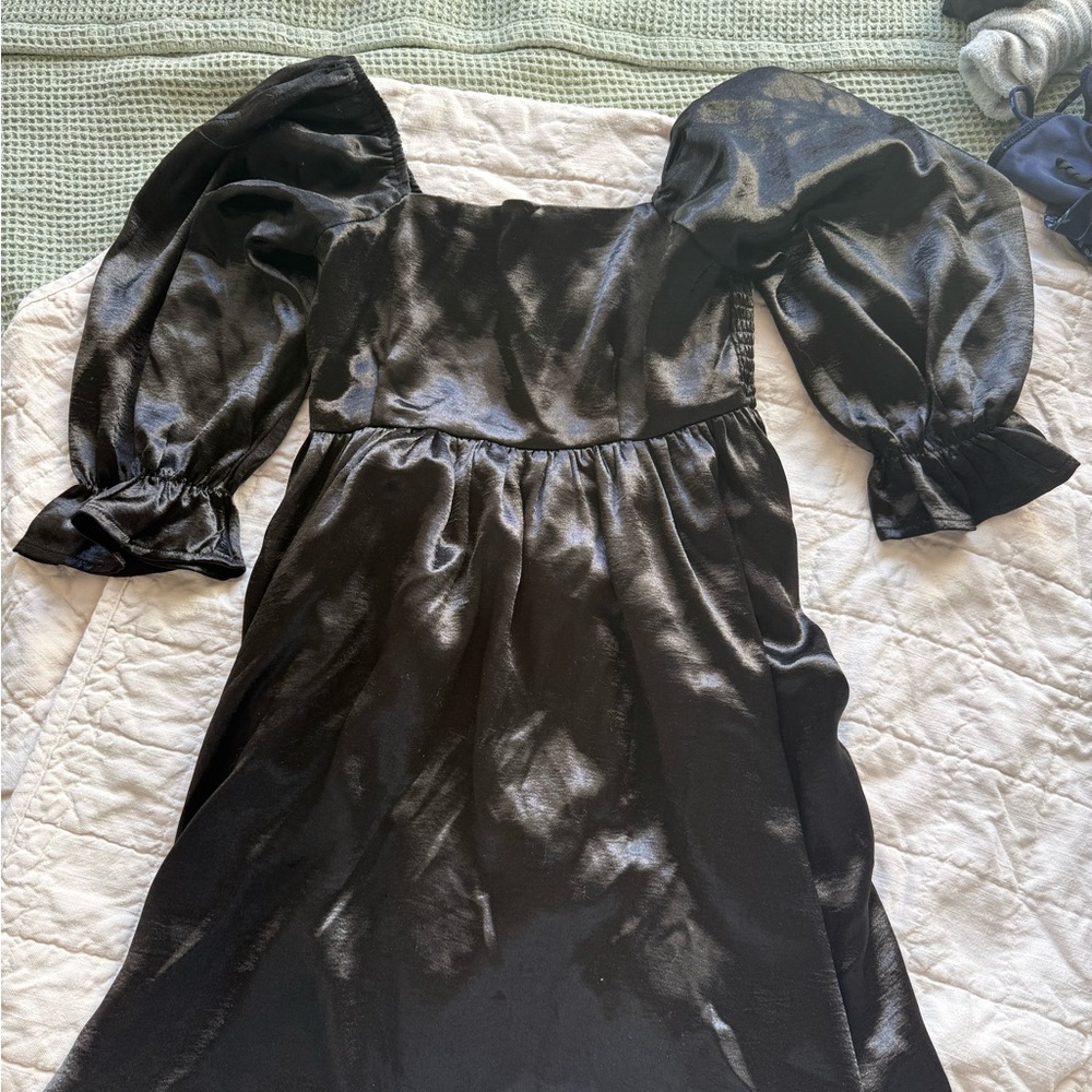 Entro Shimmering Black Dress